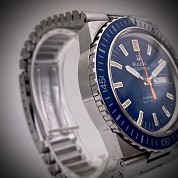 bulova vintage accutron 666 feet 40 mm snorkel diver french calendar 5