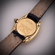 cartier modern baignoire ref 1954 medium quartz solid gold 18ct 3