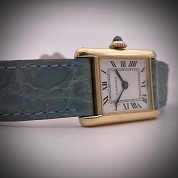 cartier vintage tank 18ct gold mechanical with gold gasp 54202 025647 3
