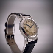 movado vintage art deco small sport with amagnetic cover and screwed back case 5