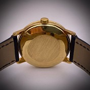 omega vintage 1967 calatrava date geneve ref 162 033 cal 565 6