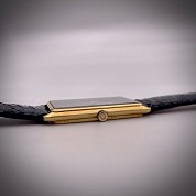 universal geneve vintage 1974 jumbo rectangular gold 18 kts gogeous blue dial 2